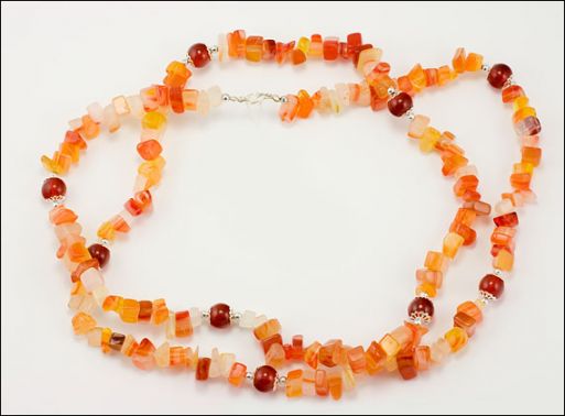 Сердоликовые бусы 13897 купить в магазине Самоцветы мира