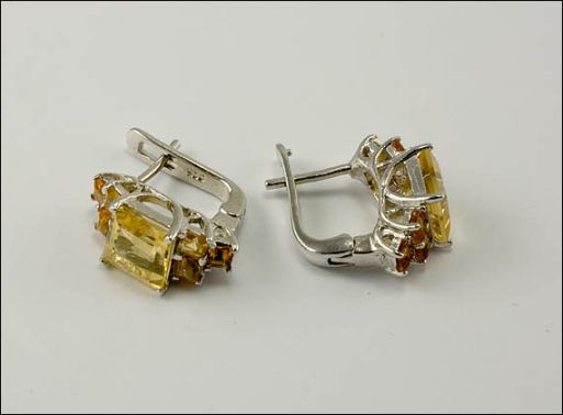 Серебряные серьги с цитрином 23520 купить в магазине Самоцветы мира