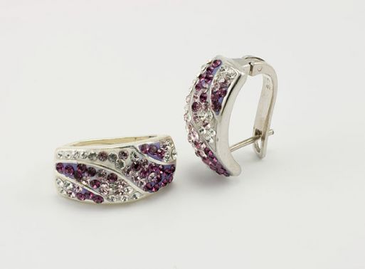Серебряные серьги с Кристаллами Swarovski 24443 купить в магазине Самоцветы мира