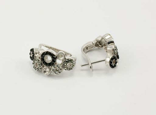Серебряные серьги с Кристаллами Swarovski 24460 купить в магазине Самоцветы мира