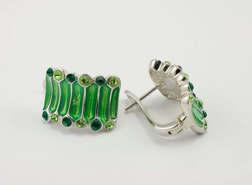 Серебряные серьги с Кристаллами Swarovski 24465 купить в магазине Самоцветы мира
