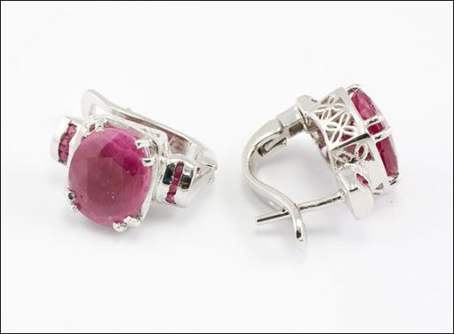 Серебряные серьги с рубином 27737 купить в магазине Самоцветы мира