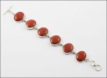 Браслет из серебра с губчатым кораллом 6 овалов 15х19 мм 29909