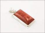 Кулон из серебра с кораллом красным прямоугольник 15х30 мм 30193