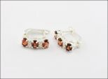 Серьги из серебра с гранатом и фианитами 3 овала 5х7 мм 31259
