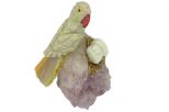 Фигурка попугай из яшмы у гнезда. Вес 100-130 гр.