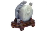 Фигурка игуаны из агата на деревяной подставке. Вес 1200 гр.