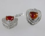Серьги из серебра с сердоликом и фианитами сердце 8х8 мм 41933