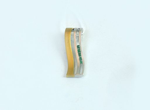 Серебряный кулон с изумрудом 43800 купить в магазине Самоцветы мира