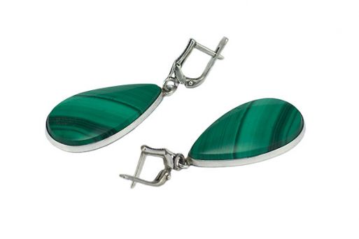 Серьги из серебра 925 пробы с малахитом.