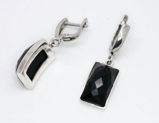 серьги шпинель 8,9гр. ― Самоцветы мира