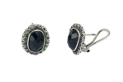 Серьги из серебра 925 пробы с шпинелем.