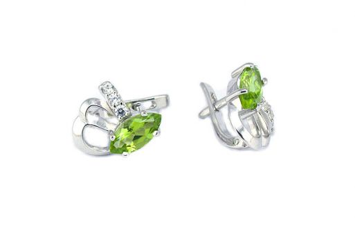 Серьги из серебра 925 пробы с Хризолитом.