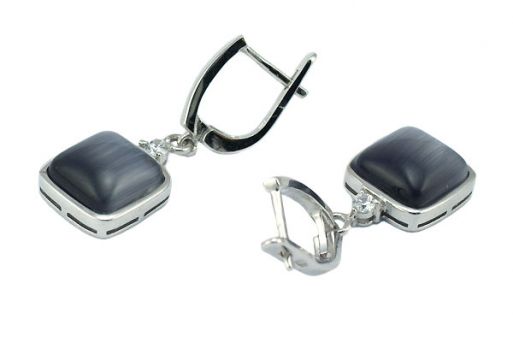 Серьги из серебра 925 пробы с кошачьим глазом.