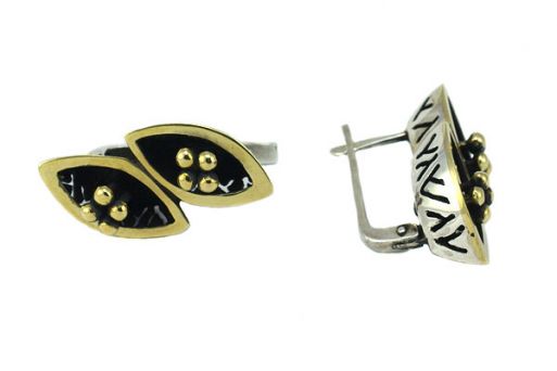 Серьги из серебра 925 пробы.