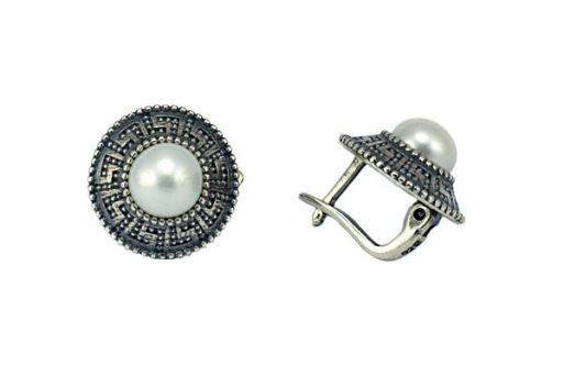 Серьги из серебра 925 пробы с жемчугом.