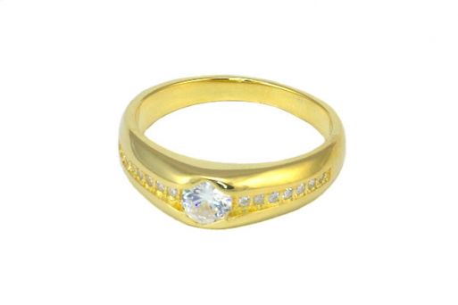 Кольцо из серебра 925 пробы с цирконом.
