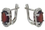 Серьги из серебра с гранатом и фианитами овал 8х10 мм 54180