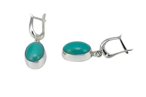 Серьги из серебра 925 пробы с бирюзой.