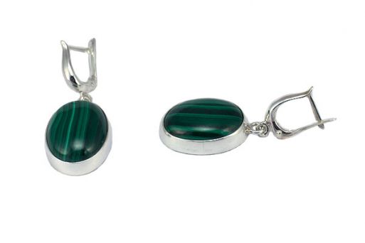 Серьги из серебра 925 пробы с малахитом.