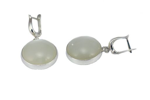 Серьги из серебра 925 пробы с лунным камнем.