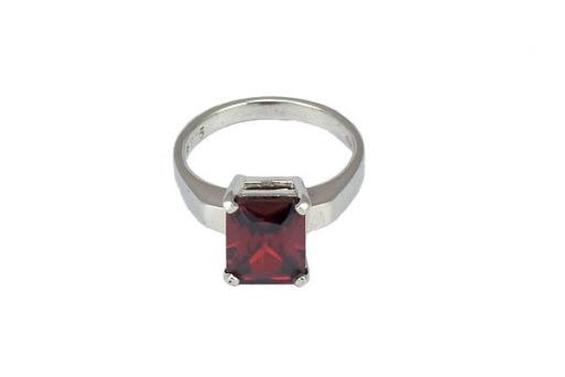 Серебряное кольцо с гранатом 54471 купить в магазине Самоцветы мира