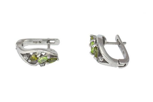 Серьги из серебра 925 пробы с хризолитом.