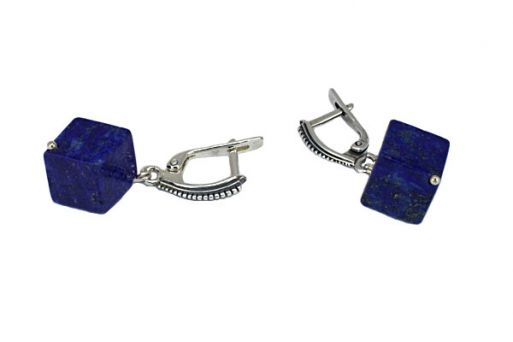 Серьги из серебра 925 пробы с лазуритом.