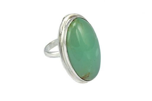 Кольцо из серебра 925 пробы с хризопразом.