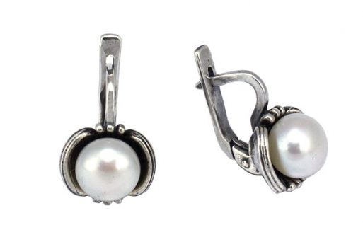 Серьги из серебра 925 пробы с жемчугом.