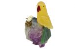 Фигурка попугай из оникса у гнезда. Вес 100-130 гр.