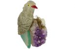Фигурка сойка из кварца с хлоритом у гнезда. Вес 100-130 гр.