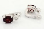 Серьги из серебра с гранатом и фианитами овал 6х8 мм 58544