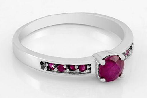 Серебряное кольцо с рубином 59037 купить в магазине Самоцветы мира