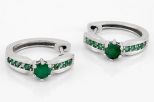 Серьги из серебра с изумрудом круг 5 мм и 8 кругов 2 мм 59504