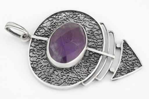 Серебряный кулон с аметистом 59627 купить в магазине Самоцветы мира