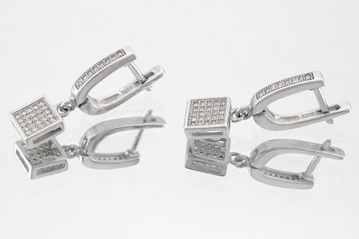 Серьги из серебра с Фианитами.