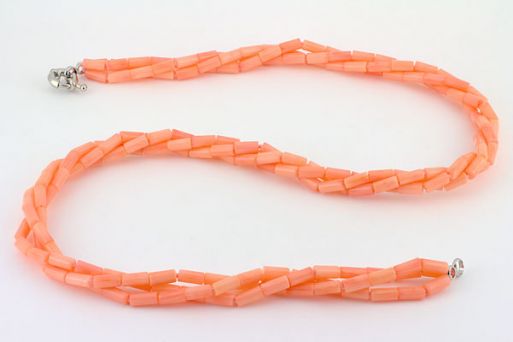 Бусы из Коралла.