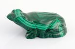 Фигурка из малахита лягушка 15х25х55 мм 61432
