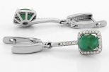 Серьги из серебра с изумрудом и фианитами овал 6х8 мм 61643