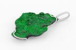 Кулон из мельхиора с уваровитом фантазийный 25х35 мм 63493