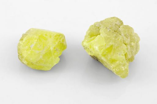 Кристаллы серы 63541 купить в магазине Самоцветы мира