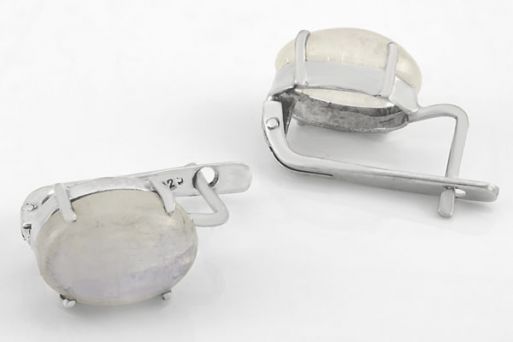 Серебряные серьги с адуляром 63900 купить в магазине Самоцветы мира
